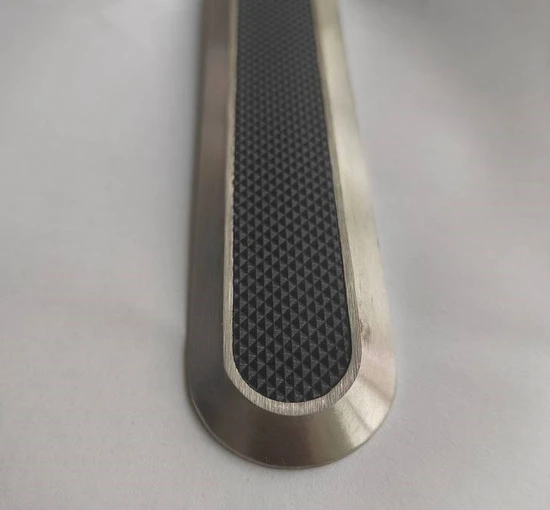 Полоса со штифтом комбанированная