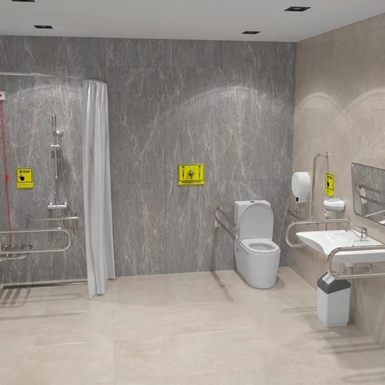 Унитаз с поручнями и системой вызова помощи