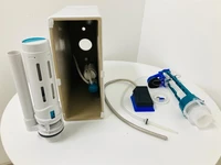 Смывная арматура с установленным пневмоприводом для унитаза