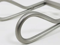 Крючок-держатель для костылей